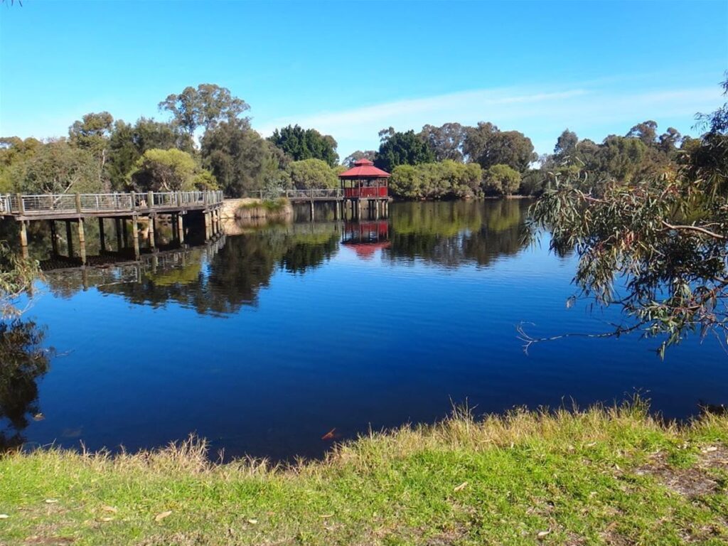 Tomato Lake – 6 minute drive