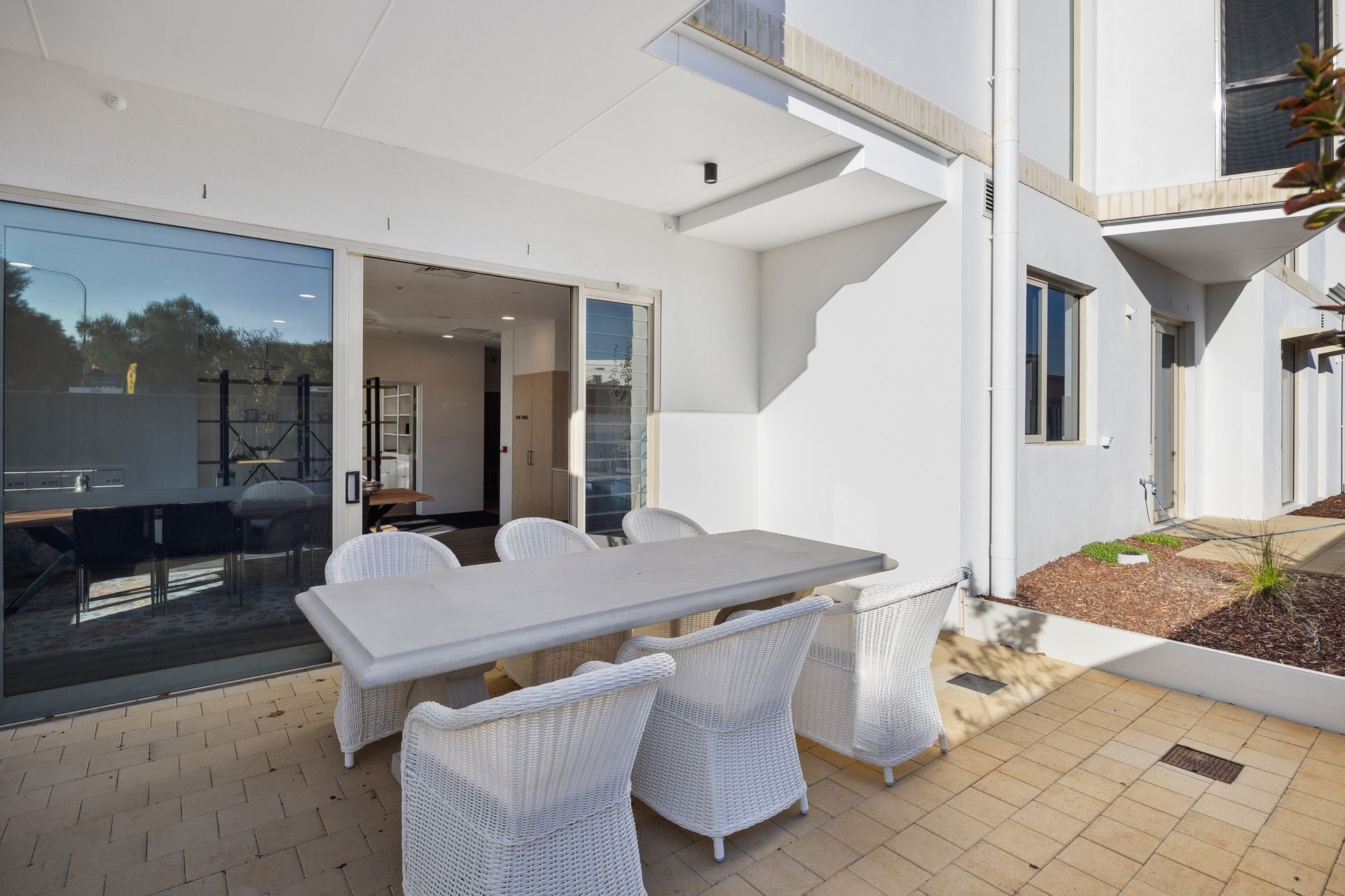 17_567 Canning Hwy Alfred Cove 16